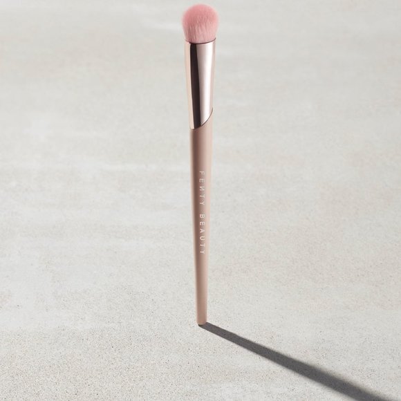 Fenty Beauty Makeup Fenty Beauty Precision Concealer Brush 8 Poshmark